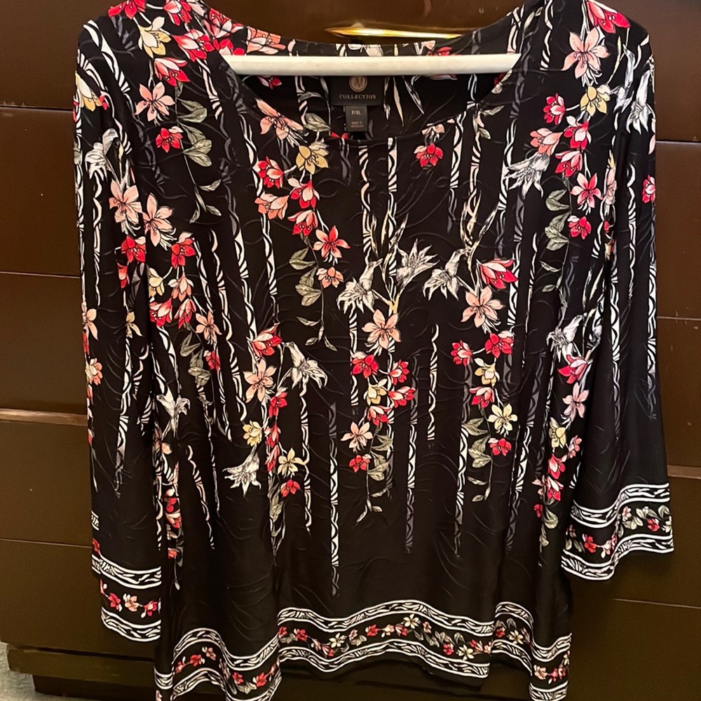 JM Collection women’s top 3/4 sleeve